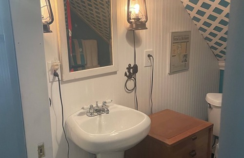 Manistee Bed & Breakfast | The Mackinaw Suite, Private entrance, Fully Furnished, King Bed, 1861 Victorian