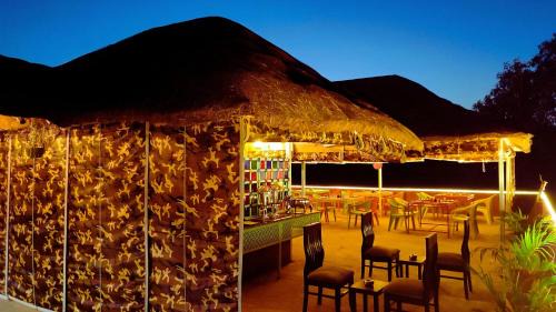 Bail Parao Hotel | The MadhuNandan
