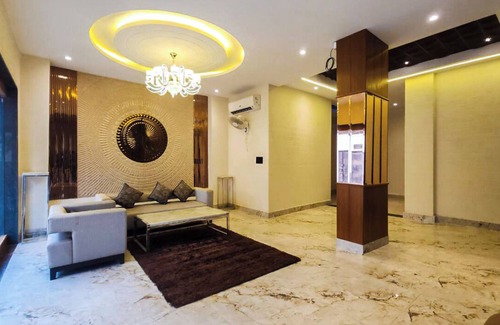 Chandigarh Hotel | THE MAJESTIC GRAND