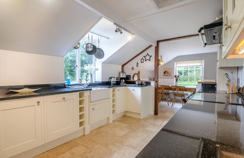 Bramfield House | The Manor House - Five Bedroom House, Sleeps 10