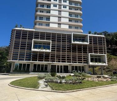 Crawfish Rock Apartment | The Mar Azul Studio Roatan