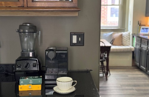 Oakmont House | THE MILL HOUSE - Charming Historic Cottage 1.5 miles from the US Open