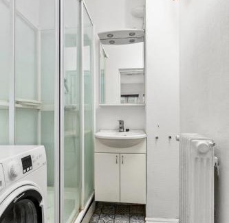 Moss Apartment | The Modern Apartment at Moss Central