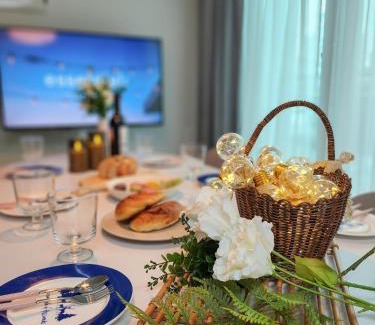 Sangsu-dong Apartment | The Moment,Hongdae