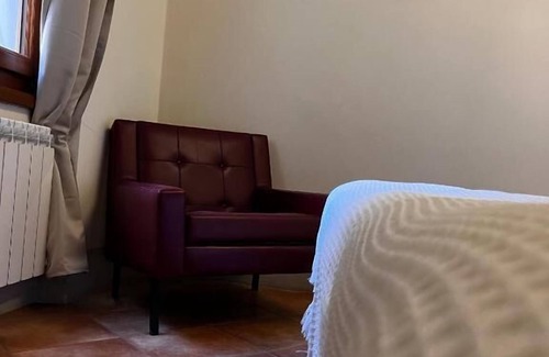 Ponte Buriano House | THE MONNA LISA RESORT