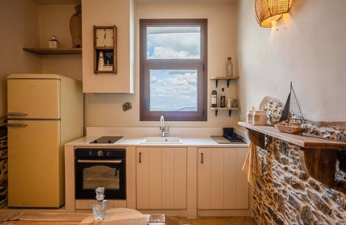 Mirsini House | The Mulberry House Su