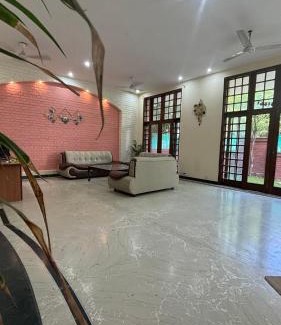 DLF Phase 3 House | The Nest Cyberhub