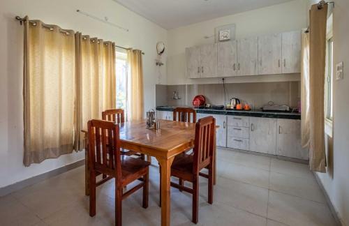 Sidhpur Sarkari Apartment | The Nest Farmstay