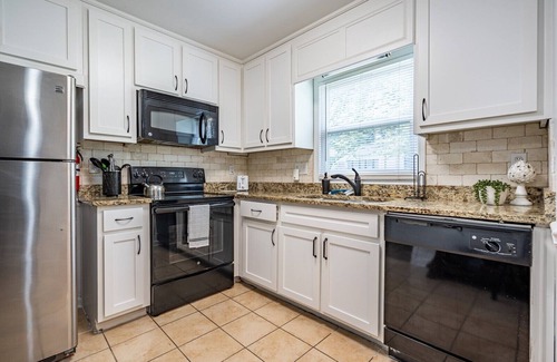 Marietta House | The Nest - Just 5 Miles from Braves & so close to ATL!