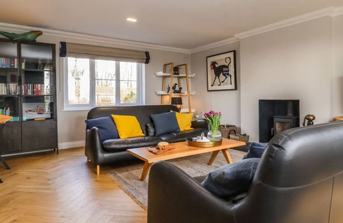 Blythburgh House | THE NEST, pet friendly, luxury holiday cottage in Southwold