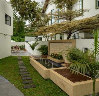 Butterworth House | The NINE MANSION