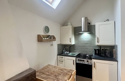 Gawcott Cabin | The Nook- a cosy farm stay retreat