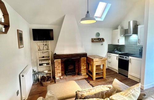 Gawcott Cabin | The Nook- a cosy farm stay retreat