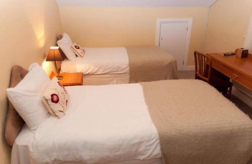 Upton Snodsbury Hotel | The Oak