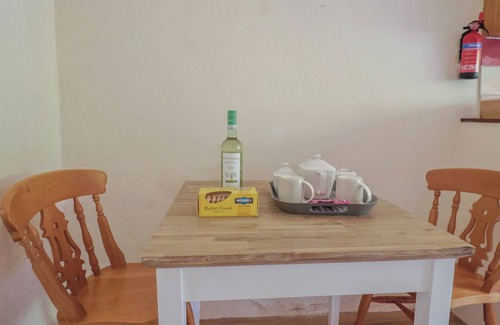South Perrott Cottage | THE OLD BAKERY, pet friendly, character holiday cottage in Mosterton