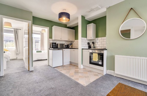 Chorley Apartment | The Old Bike Cabin- Flat 2nBright and modern two bed apartment!