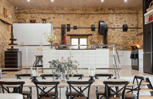 Nangkita House | The Old Cheese Factory historical pet friendly