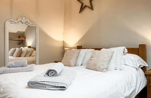 Dronfield House | The Old Hayloft-Uk39431