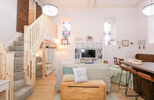 Pentre Halkyn House | The Old Nant-y-Fflint Chapel
