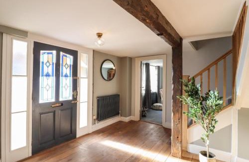 Ely House | The Old Red Lion