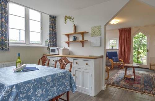 Lustleigh Cottage | THE OLD SCHOOL HOUSE, pet friendly, with a garden in Lustleigh