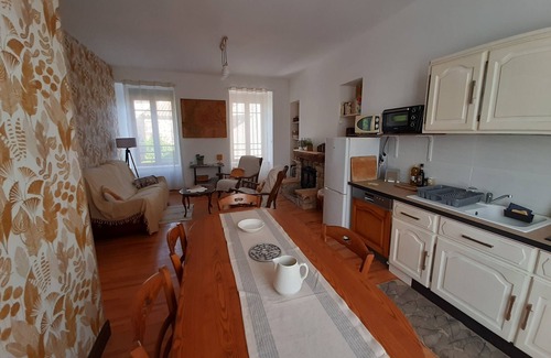 Ruynes-en-Margeride House | The old village school welcomes you to the heart of the beautiful Margeride.