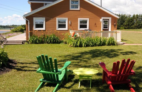 Little Pond Cottage | The Olde House in Little Pond is a 3.5 star Oceanfront property