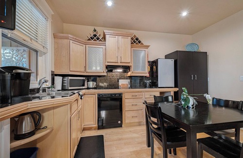 Orenco Station Bed & Breakfast | The Orenco Station Hotel