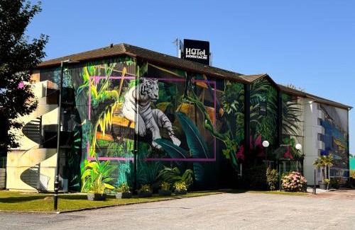 Seclin Hotel | The Originals Access, Hôtel Moustache, Seclin