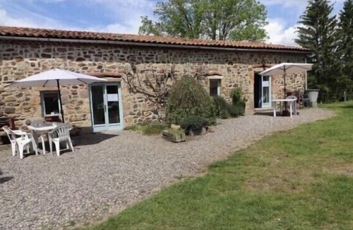 Condat-les-Montboissier Cottage | The Ostal Peira cottages