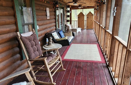 Dogwood Cabin | The Owl's Nest