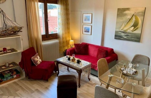 Ioannina Town Centre Apartment | The Palace in the Castle