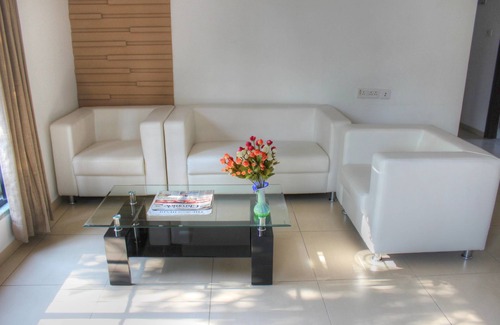 Kukatpally Housing Board Colony Hotel | The Palazzo