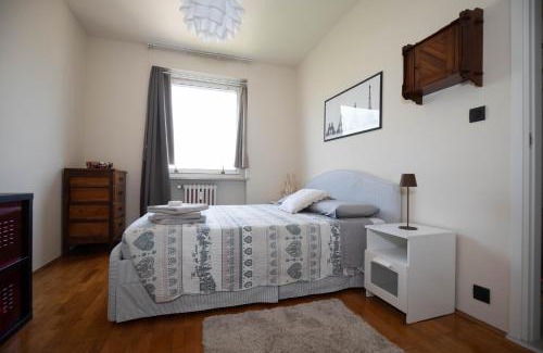 Aosta Apartment | The Peak - Mountain View Aosta - With Private Parking!