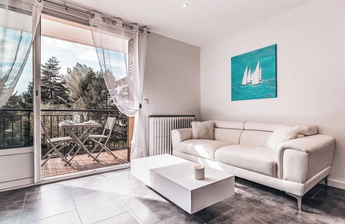 Annecy Apartment | The Pearl of the Alps