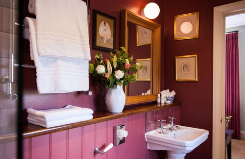Stockbridge Hotel | The Peat Spade Inn