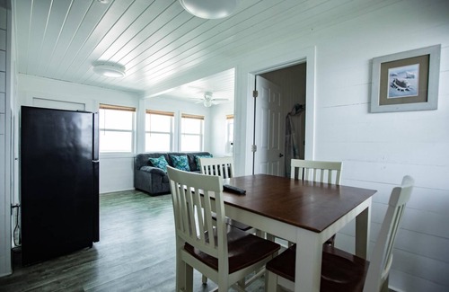 Freeport Cabin | The Pelican - Pelican - Two Bedroom Cottage