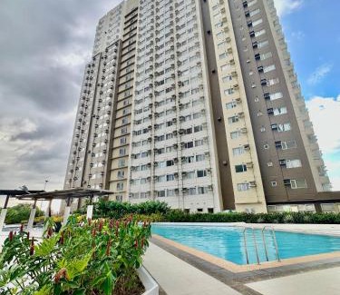 Barangay 29 Apartment | The Penthouse - 3BR Bi-Level Avida Aspira Tower 1