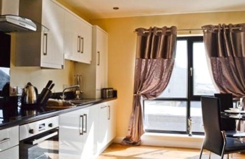 Troon Apartment | The Penthouse- The Kingsley Collection