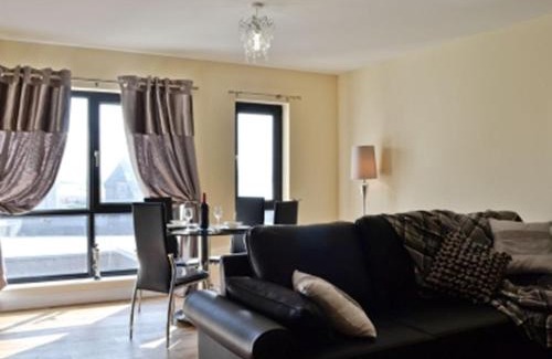 Troon Apartment | The Penthouse- The Kingsley Collection