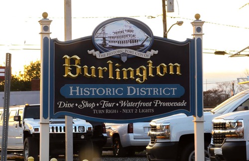 Burlington House | The Perfect Home Away From Home. Enjoy a Great Couples Getaway.