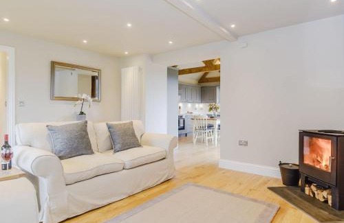 Stanton Drew House | The Pig Sty