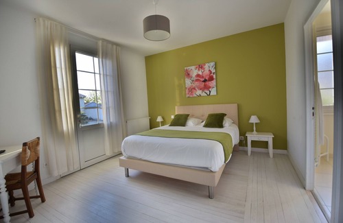 Marmande House | The Pines | to Marmande ***************************