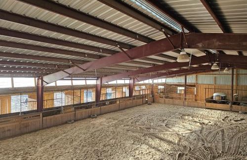 Nephi Apartment | The Pink Hayloft