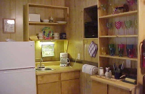 Henderson Cabin | The Pirate's Den