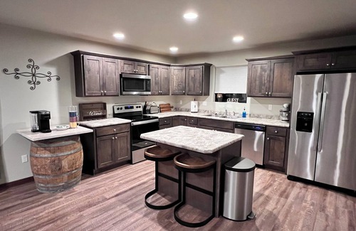Bozeman House | The place to stay: pool table, king bed.