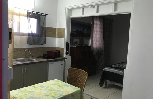 Anse-Bertrand Apartment | The Plum sea view studio