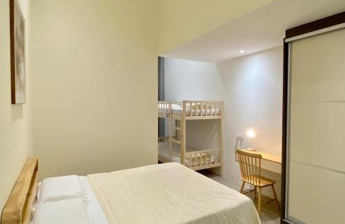 Taman Charming Apartment | The Podium-3R2B-Free 2 Parking-12 Pax-D321
