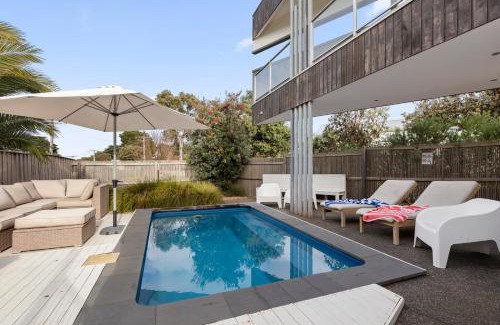 St Leonards House | The Point - Luxury Beachside Entertainer With Heated Pool