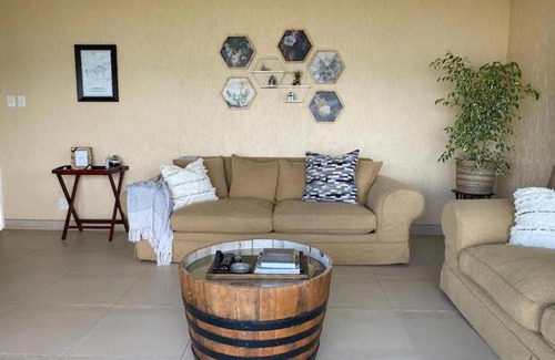 Belmont Heights Bed & Breakfast | The Polo Inn